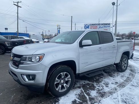 Used 2017 Chevrolet Colorado Z71 image 9
