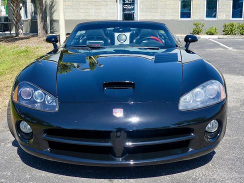 Used 2004 Dodge Viper SRT-10 image 69