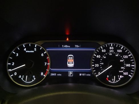 Used 2025 Nissan Sentra SV FWD image 23