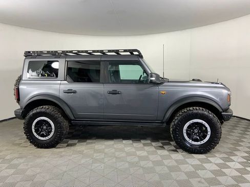 Used 2023 Ford Bronco Badlands AWD/4WD image 2
