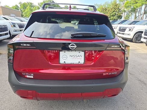Certified 2025 Nissan Kicks SR w/ Illumination Package AWD/4WD image 7