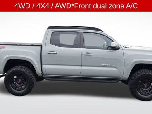 Used 2023 Toyota Tacoma TRD Sport image 5