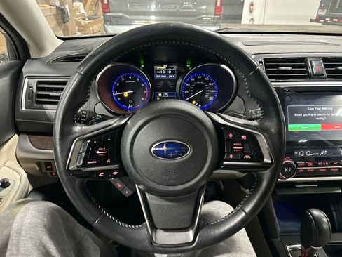 Used 2019 Subaru Outback 3.6R Limited image 15