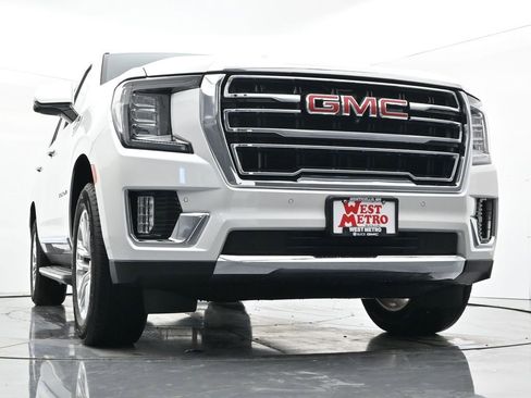 Certified 2024 GMC Yukon SLT w/ SLT Luxury Package image 34