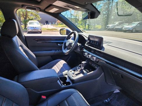 Used 2023 Honda CR-V Sport Touring image 11