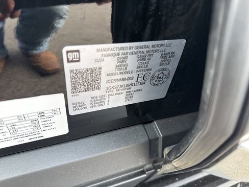 Used 2024 GMC Yukon XL Denali image 39