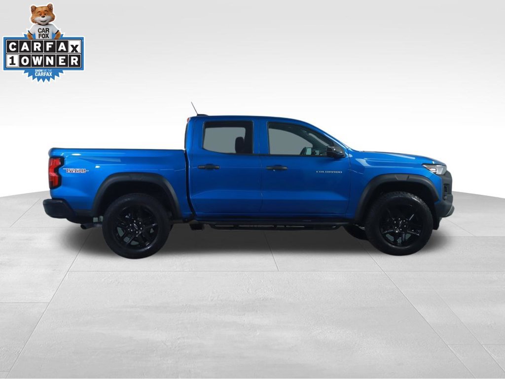 Used 2024 Chevrolet Colorado Trail Boss w/ Technology Package AWD/4WD image 13