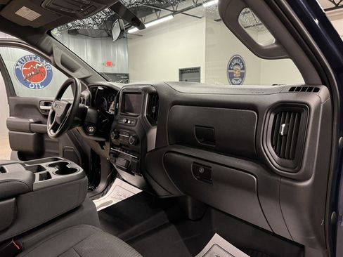 Used 2020 Chevrolet Silverado 1500 Custom Trail Boss w/ Custom Convenience Package image 37