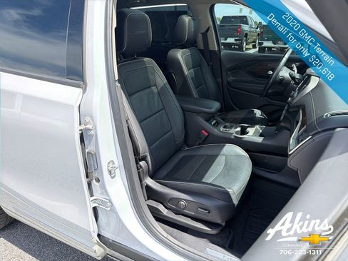 Certified 2020 GMC Terrain Denali w/ Denali Premium Package AWD/4WD image 22