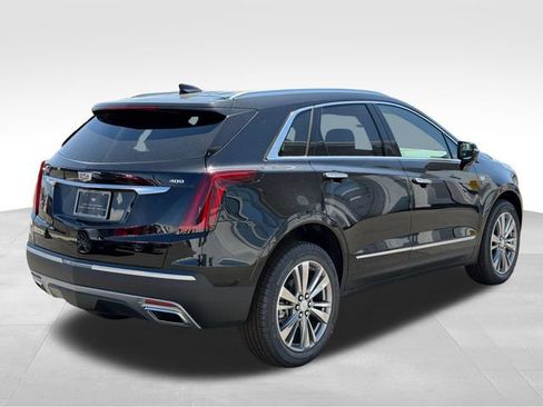 New 2026 Cadillac XT5 Premium Luxury w/ Driver Assist Package AWD/4WD image 5