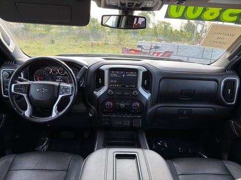 Used 2021 Chevrolet Silverado 1500 LT Trail Boss AWD/4WD image 29