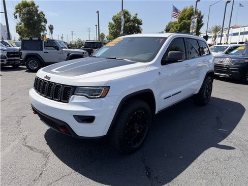 Used 2020 Jeep Grand Cherokee Trailhawk w/ Interior Metal Package image 3