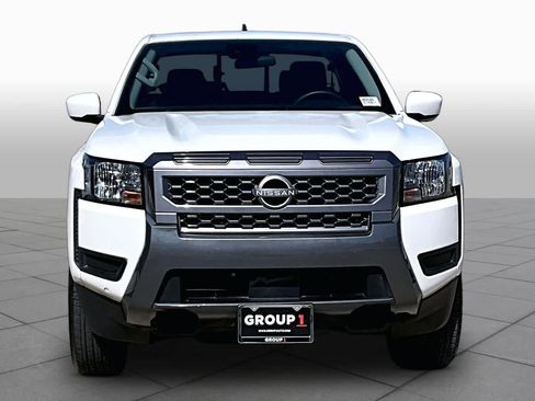 Certified 2025 Nissan Frontier SV RWD image 7