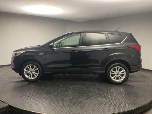 Used 2019 Ford Escape SE AWD/4WD image 4