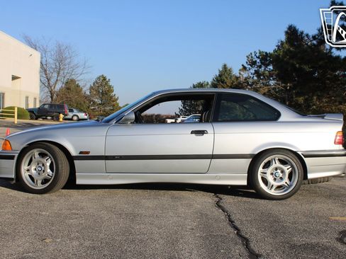 Used 1995 BMW M3 Coupe image 6