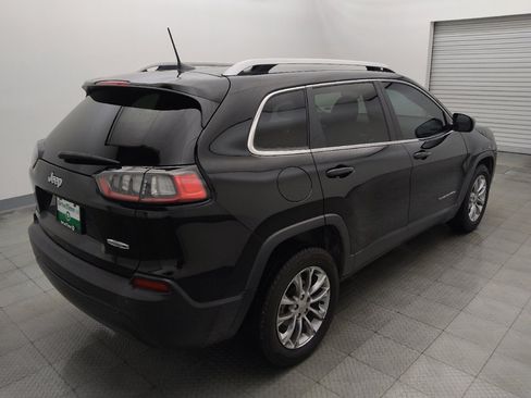 Used 2021 Jeep Cherokee Latitude Plus FWD image 9
