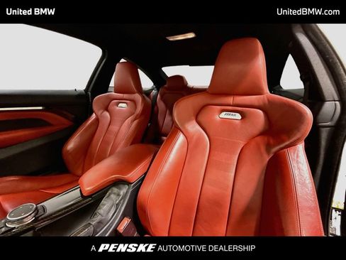 Used 2017 BMW M4 Coupe RWD image 12