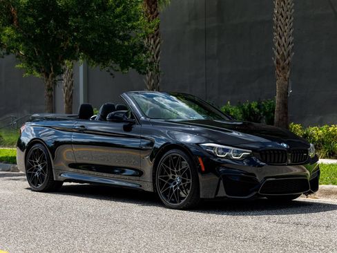 Used 2020 BMW M4 Convertible w/ Competition Package RWD image 14