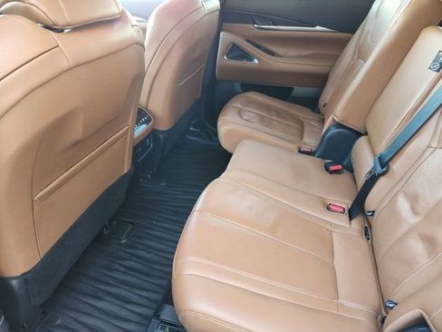 Used 2023 INFINITI QX60 Sensory w/ Vision Package image 32