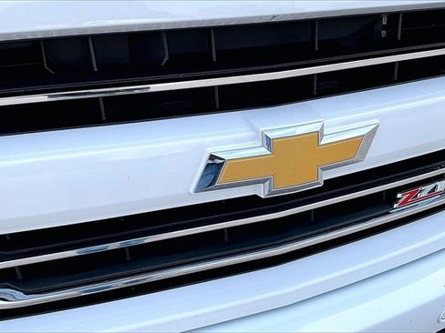 Used 2018 Chevrolet Silverado 1500 LTZ Z71 w/ LTZ Plus Package image 27