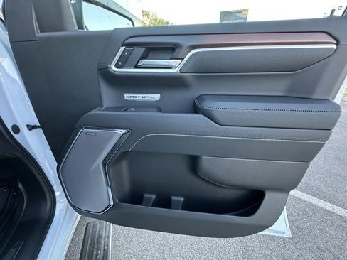 New 2026 GMC Sierra 1500 Denali w/ Denali Reserve Package image 33