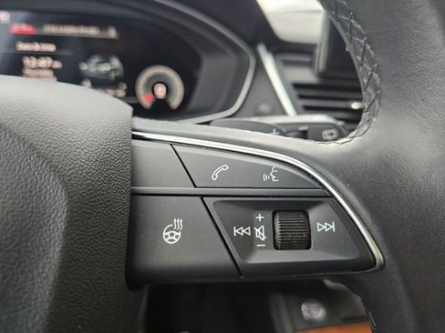Used 2023 Audi Q5 2.0T Premium Plus image 30