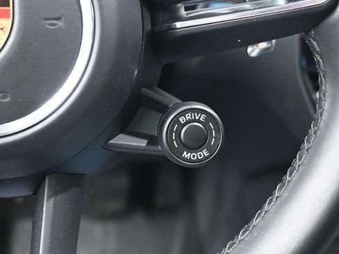 Used 2023 Porsche Macan GTS image 35