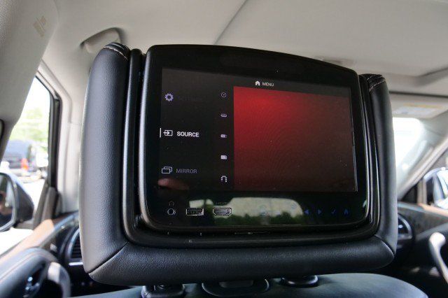 Used 2023 Nissan Armada Platinum w/ Captain's Chairs Package RWD image 34