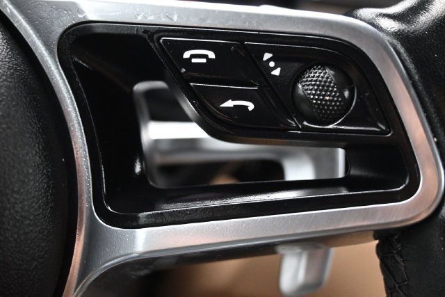 Used 2019 Porsche Macan AWD/4WD image 19