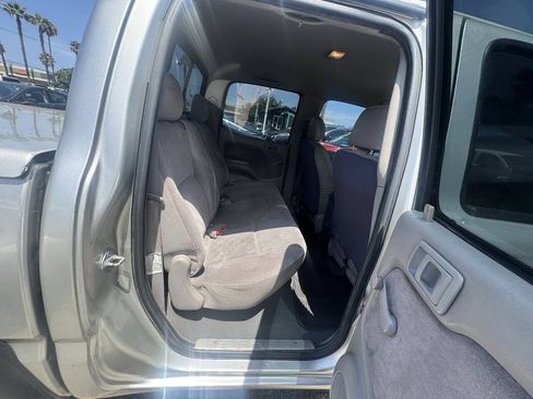 Used 2004 Toyota Tacoma PreRunner w/ SR5 Pkg RWD image 8