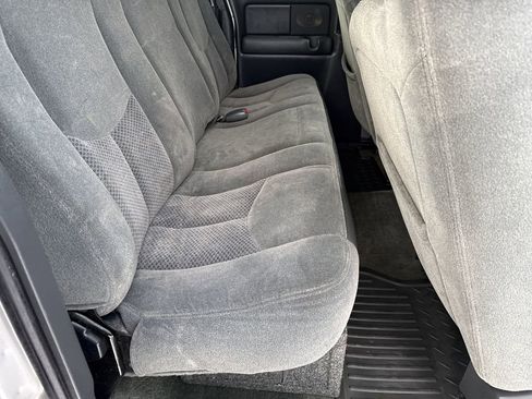 Used 2004 Chevrolet Silverado 1500 LS image 14