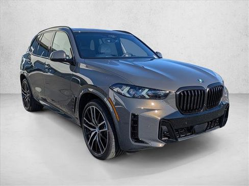 New 2026 BMW X5 xDrive40i w/ M Sport Package image 6