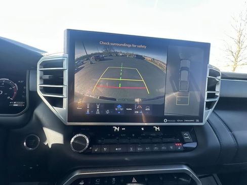 Used 2023 Toyota Tundra Platinum image 23