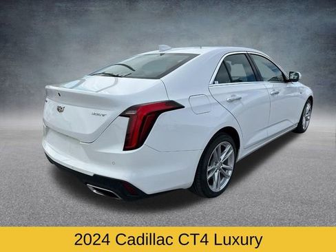 Used 2024 Cadillac CT4 Luxury image 3