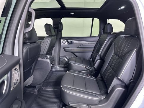 New 2026 Buick Enclave Avenir w/ Super Cruise Package image 26