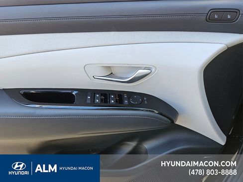 New 2025 Hyundai Tucson Limited image 26