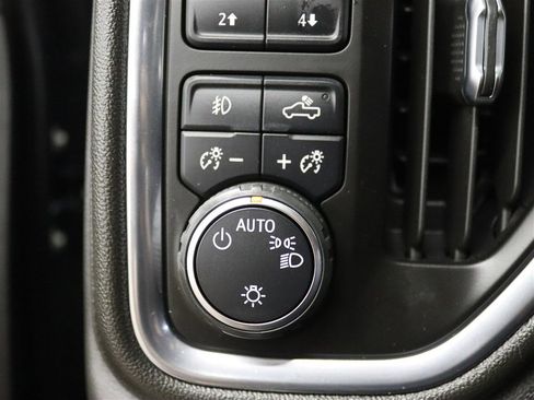 Used 2022 Chevrolet Silverado 1500 RST w/ Z71 Off-Road Package image 31