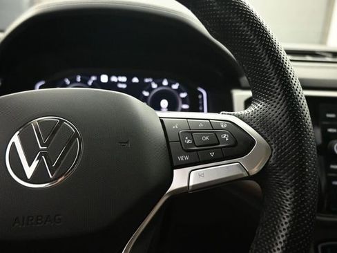 Used 2023 Volkswagen Atlas SEL Premium AWD/4WD image 18