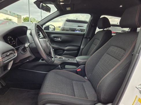 Used 2024 Honda HR-V Sport image 26