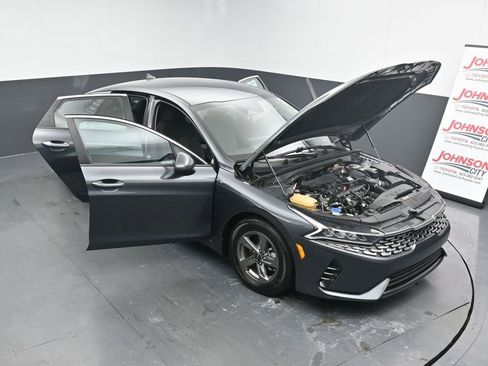 Used 2023 Kia K5 LXS image 39