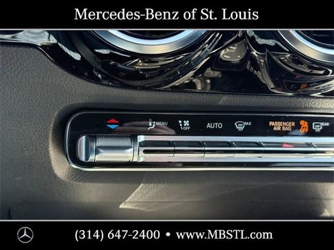 Certified 2023 Mercedes-Benz GLA 250 4MATIC image 24