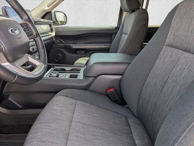 Used 2023 Ford Expedition XLT RWD image 23