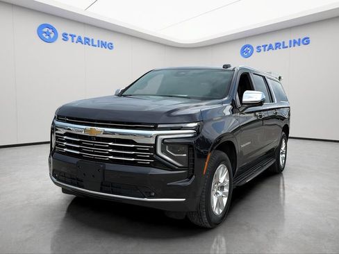 Certified 2025 Chevrolet Suburban Premier AWD/4WD image 16