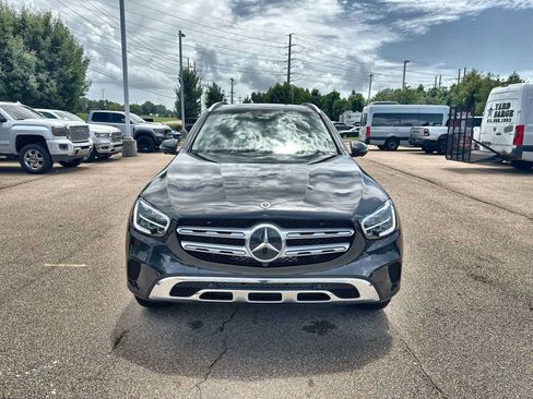 Used 2022 Mercedes-Benz GLC 300 image 3