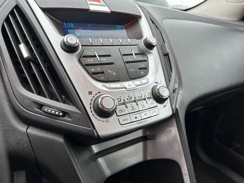 Used 2013 Chevrolet Equinox LS image 27