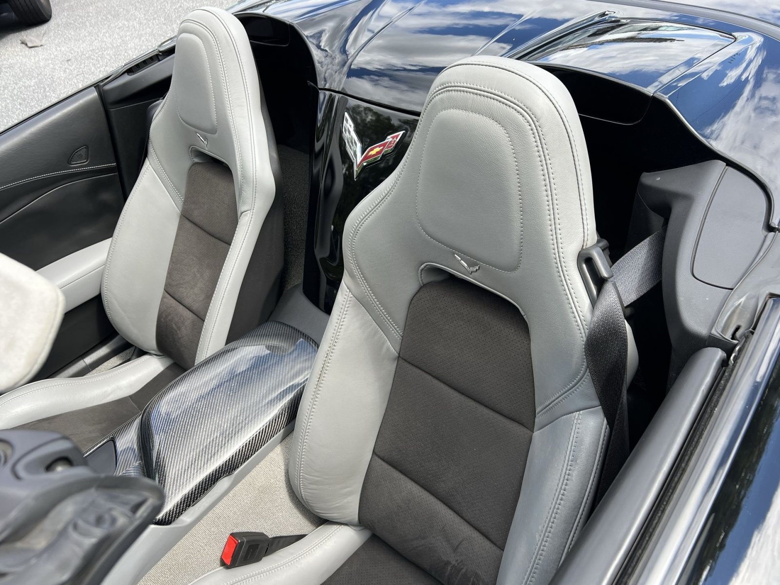 Used 2018 Chevrolet Corvette Grand Sport RWD image 15