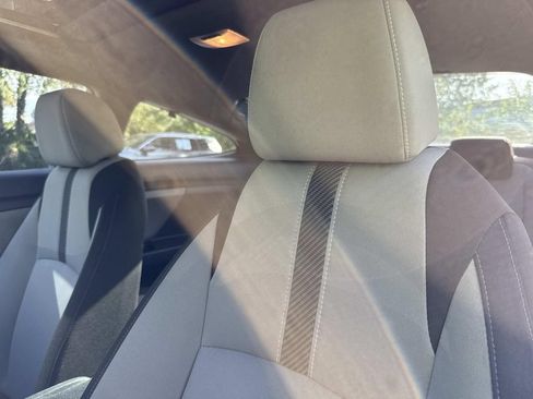 Used 2018 Honda Civic EX-T image 16