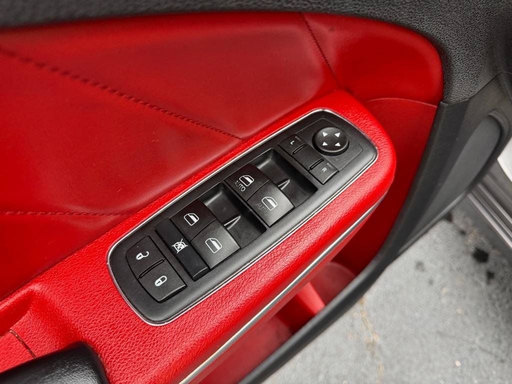 Used 2015 Dodge Charger R/T w/ Plus Group RWD image 30