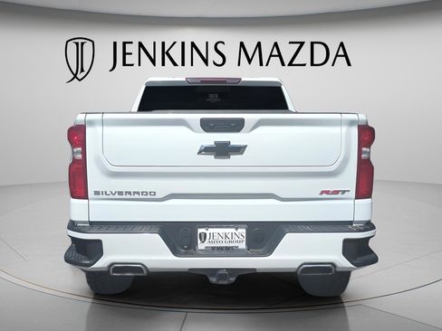 Used 2023 Chevrolet Silverado 1500 RST image 6