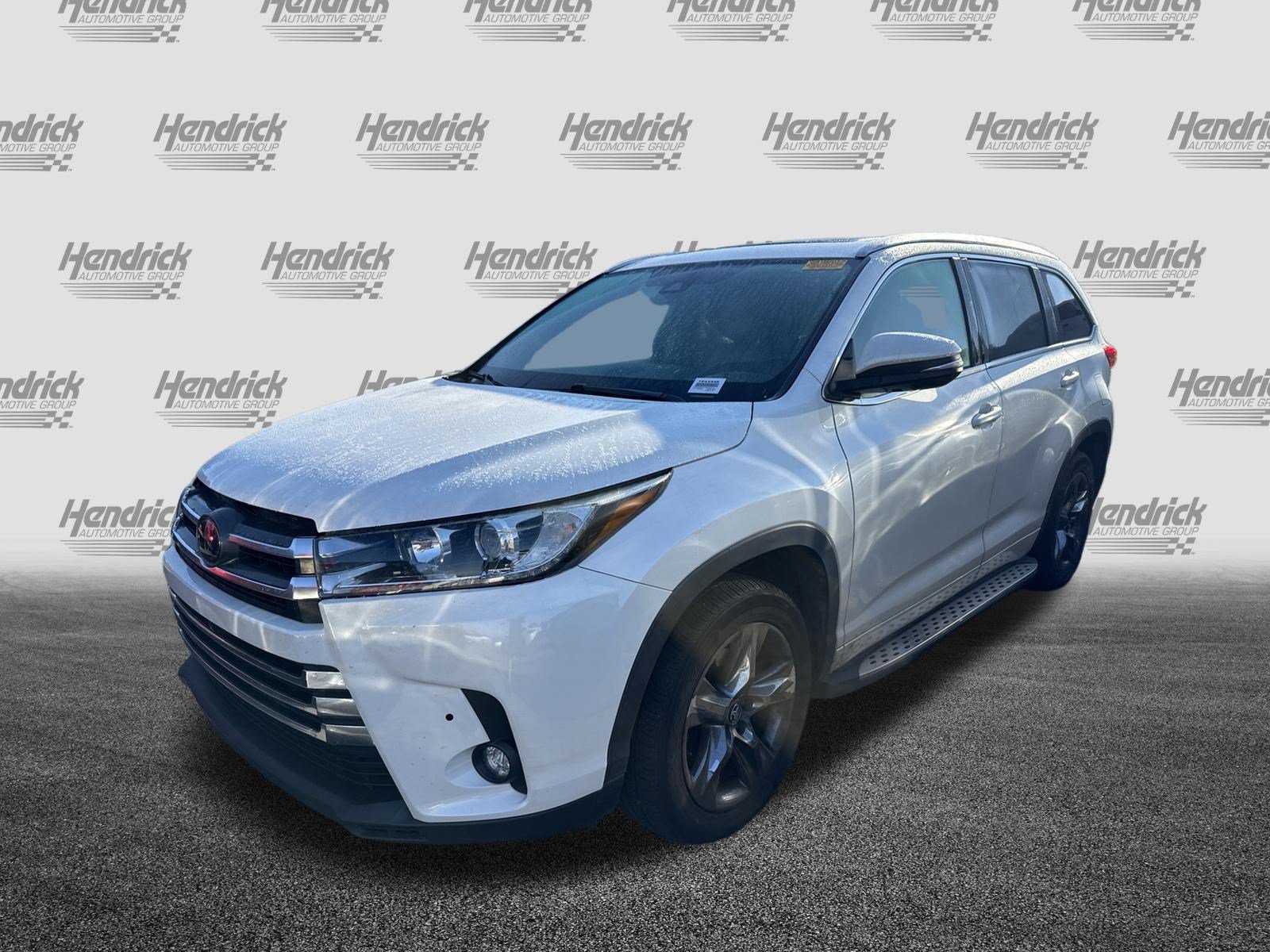 Used 2018 Toyota Highlander Limited Platinum FWD image 5